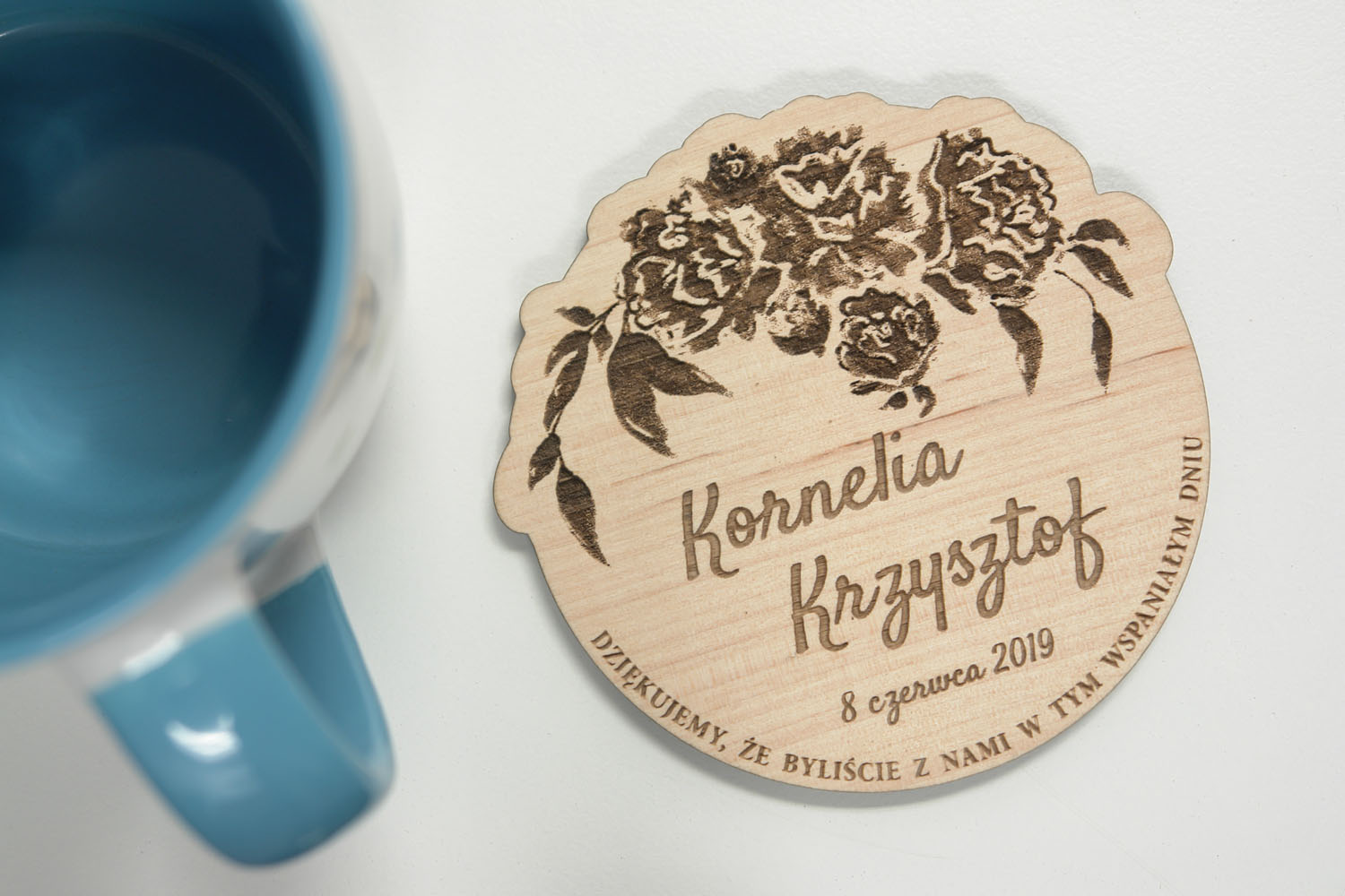 Podkładki pod kubek wycinane laserem w drewnie